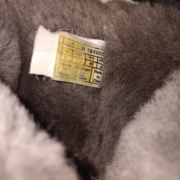 WOMEN'S UGG BAILEY BAILEY BUTTON MIRAGE BOOTS - Picture 11 of 12